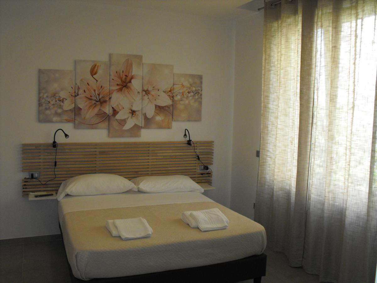 פסקרה Dimora Chloe B&B מראה חיצוני תמונה